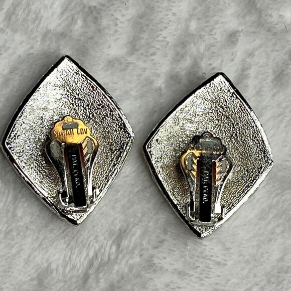 Vintage Sarah Cov Clip-On Earrings Silver-Tone Diamond Shape with Textured & Smo - Picture 3 of 4